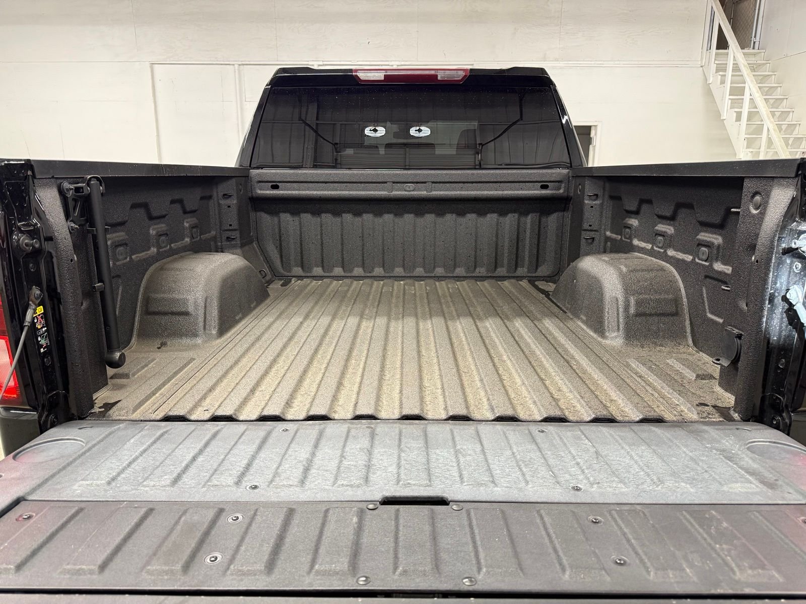 Used 2024 Black GMC Elevation image 9