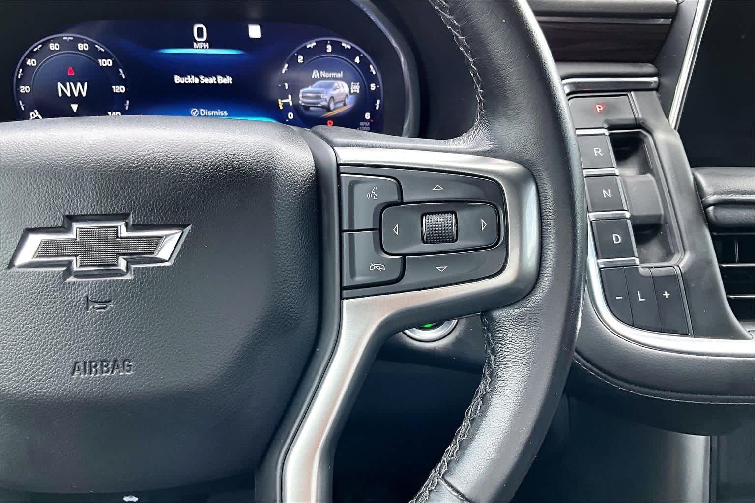Used 2022 Summit White Chevrolet Z71 image 25