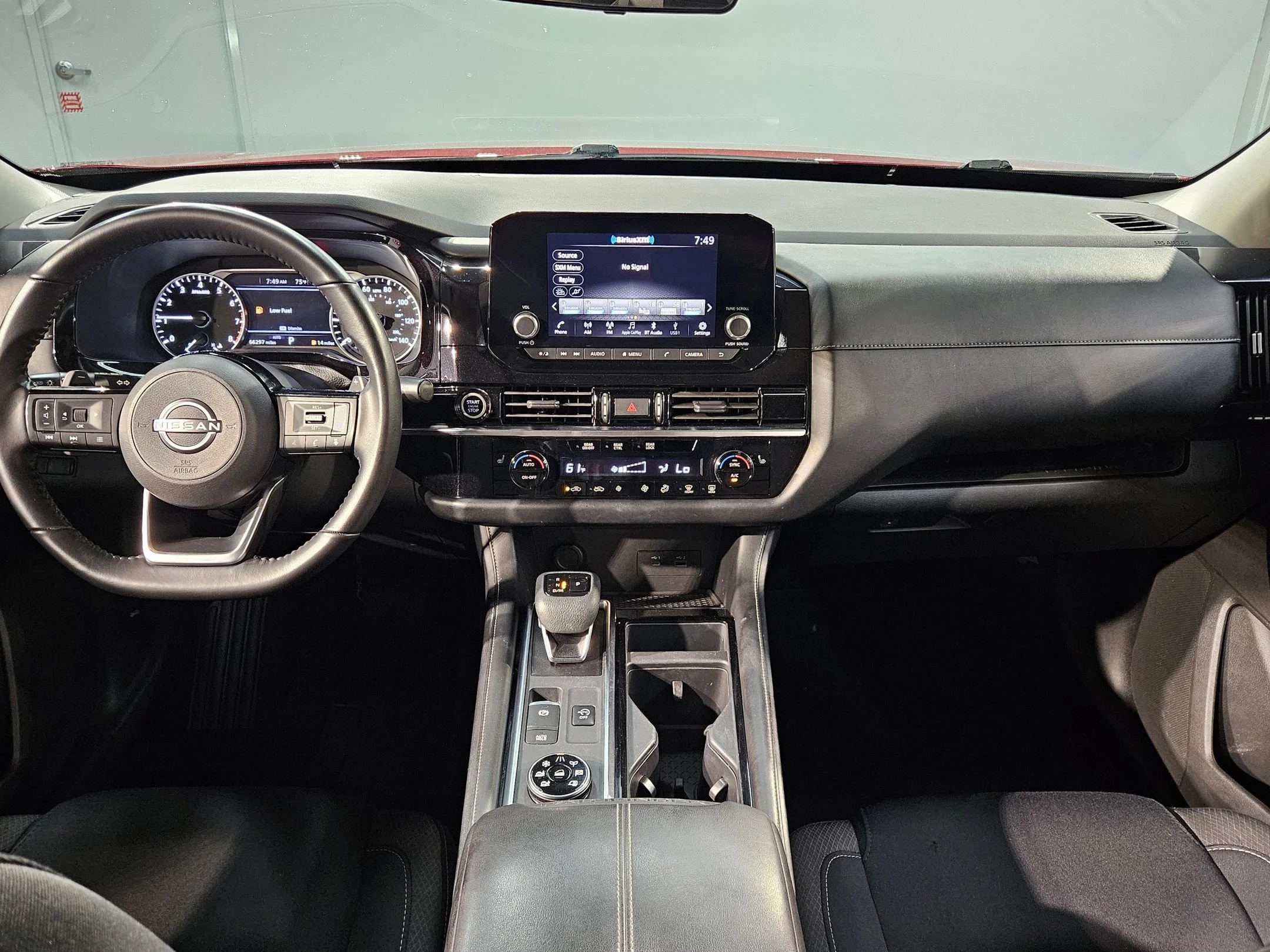 Used 2023 Scarlet Ember Tintcoat Nissan SV image 10