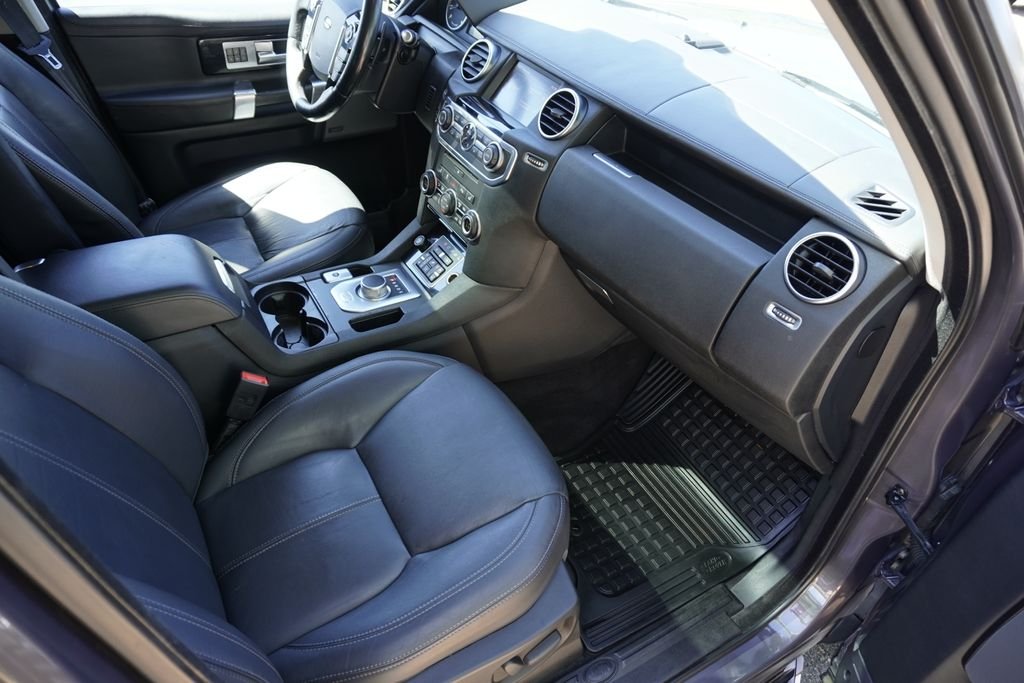 Used 2016 Gray Land Rover HSE image 22