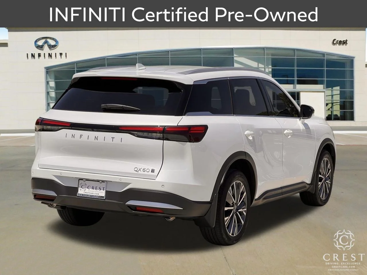 Certified Used 2027 Radiant White INFINITI LUXE image 3