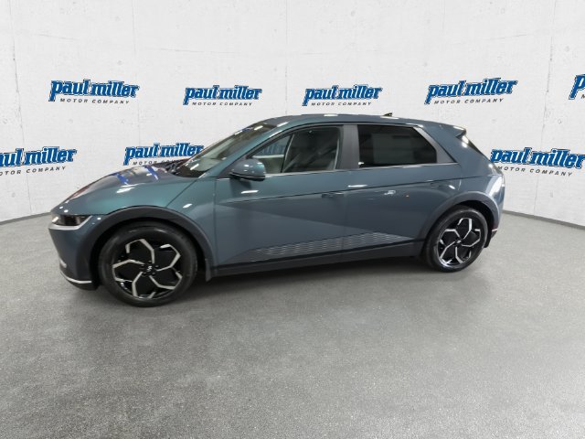 Certified Used 2023 Teal Hyundai SE image 6
