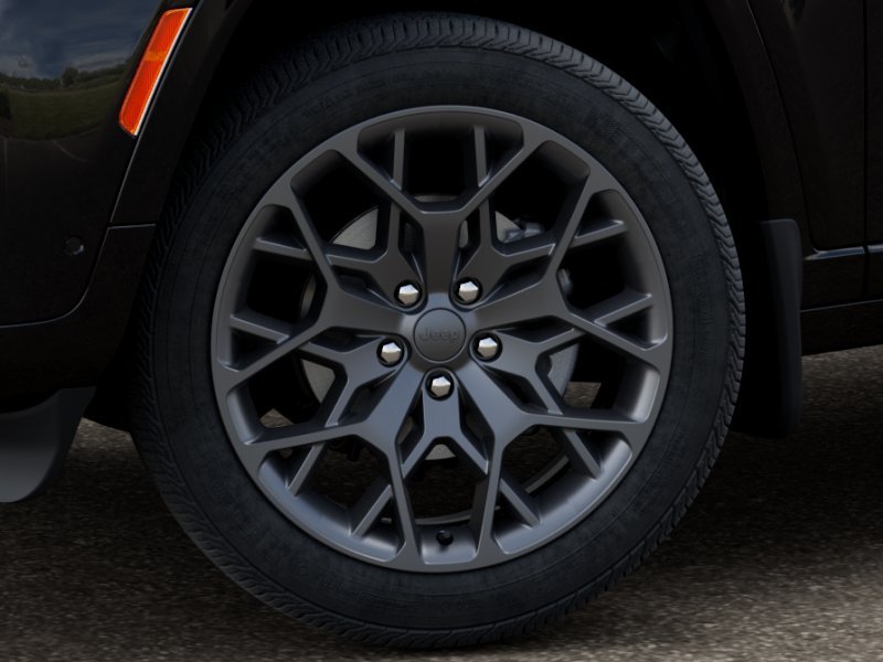 New 2026 Diamond Black Crystal Pearl-Coat Exterior Paint Jeep Summit image 34