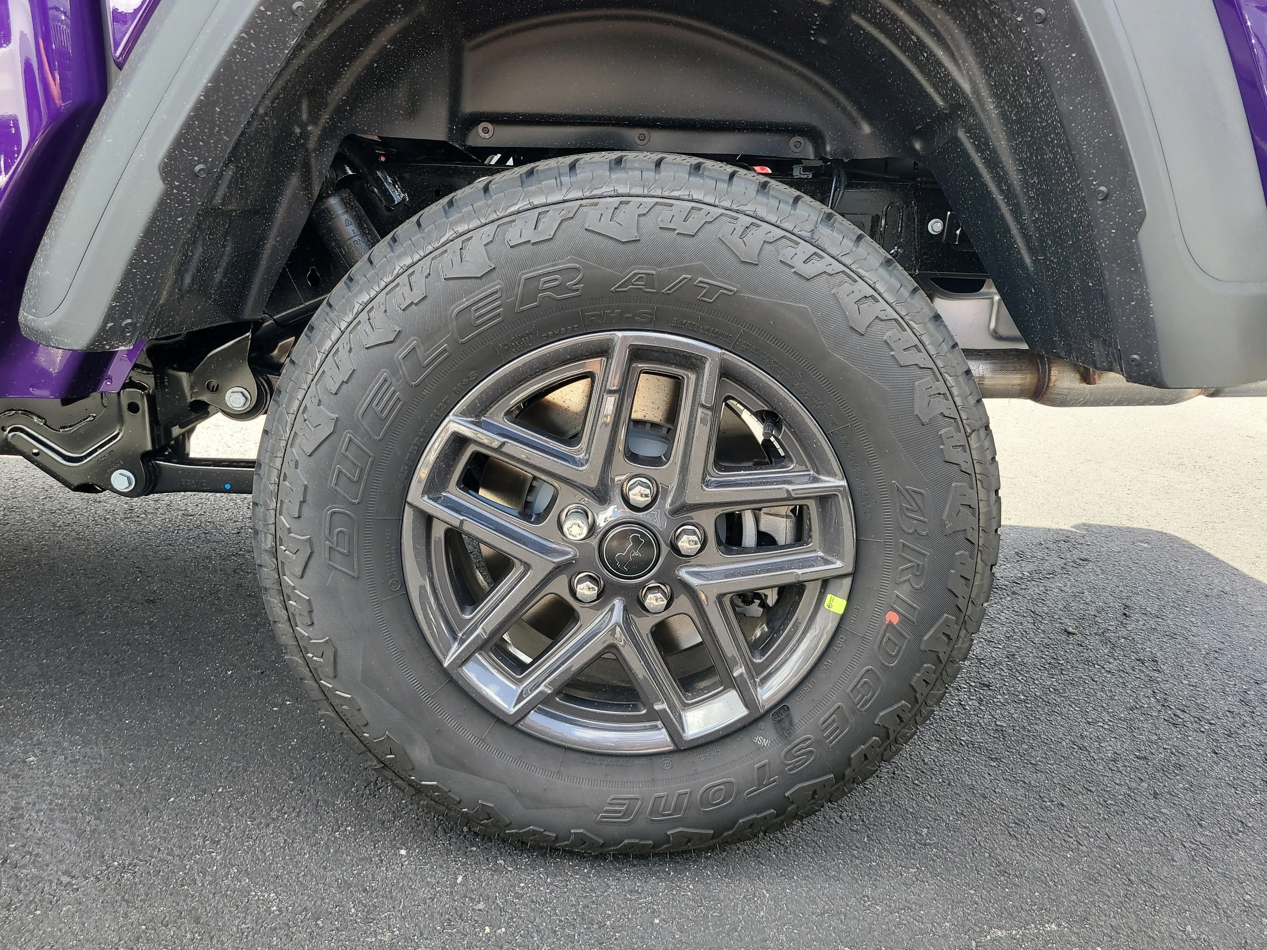 New 2026 Reign Jeep Sport image 9