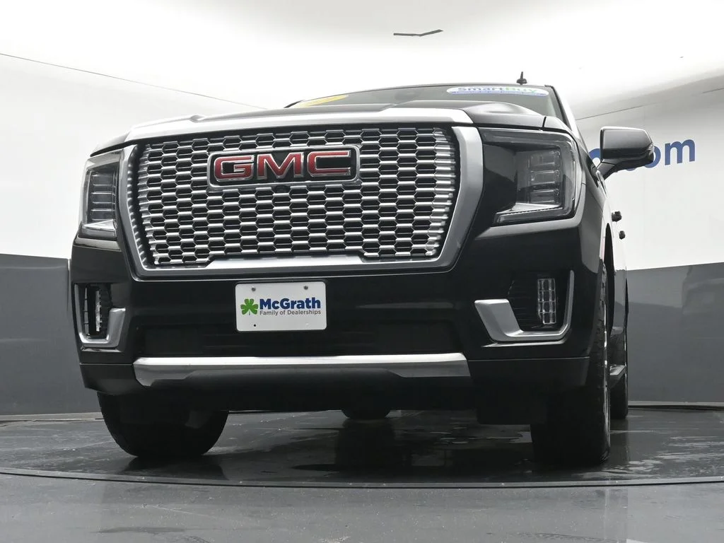 Used 2021 Black GMC Denali image 7