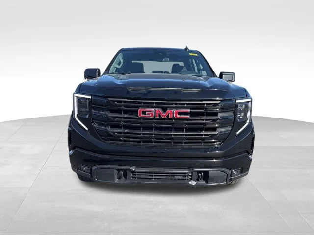 New 2026 Onyx Black GMC Elevation image 9