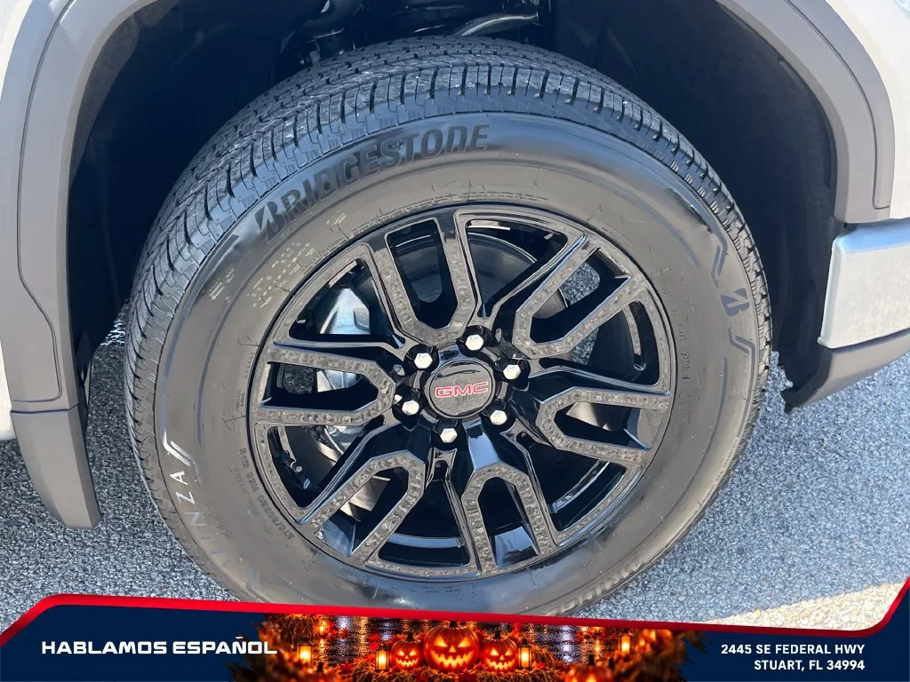 New 2026 Sterling Metallic GMC Elevation image 21