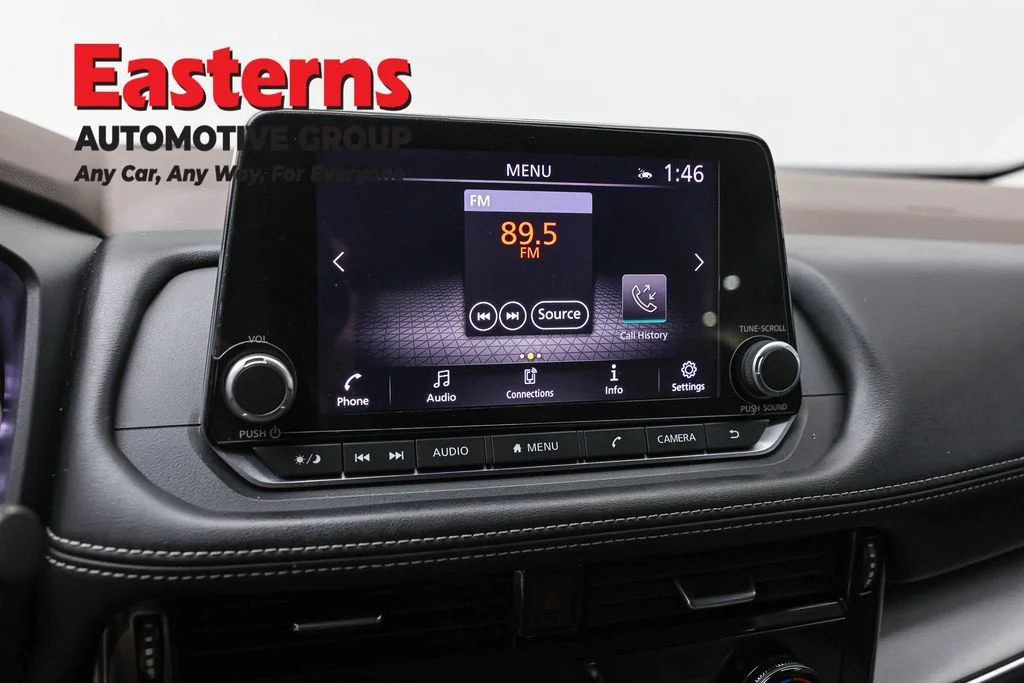 Used 2022 Black Nissan SV image 18