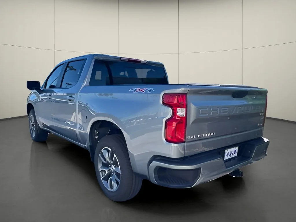 New 2026 Sterling Gray Metallic Chevrolet RST image 3