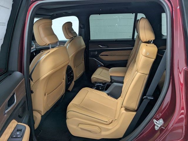 New 2025 Velvet Red Pearl-Coat Exterior Paint Jeep Summit image 17