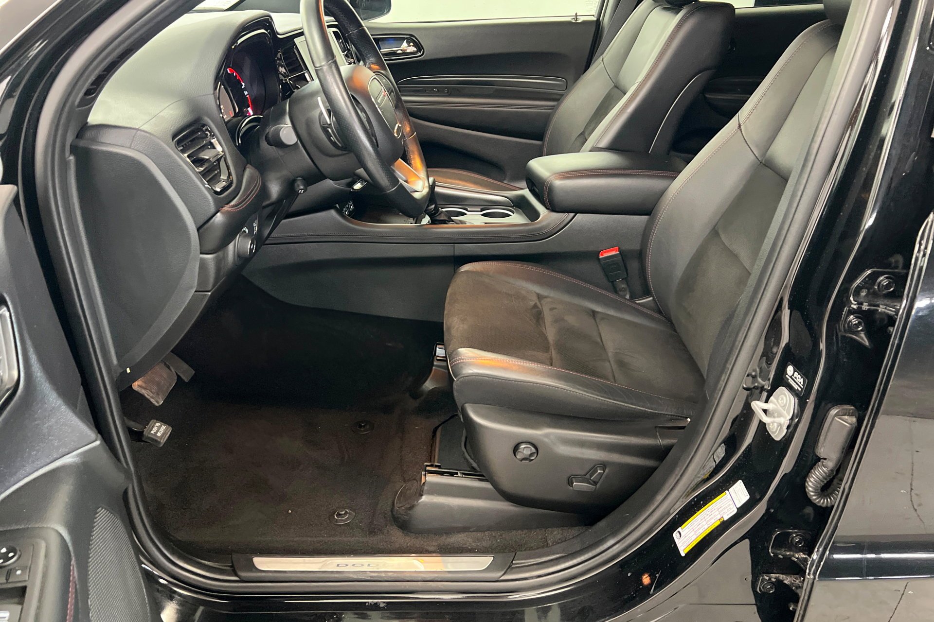 Used 2022 DB Black Clearcoat Dodge R/T image 18