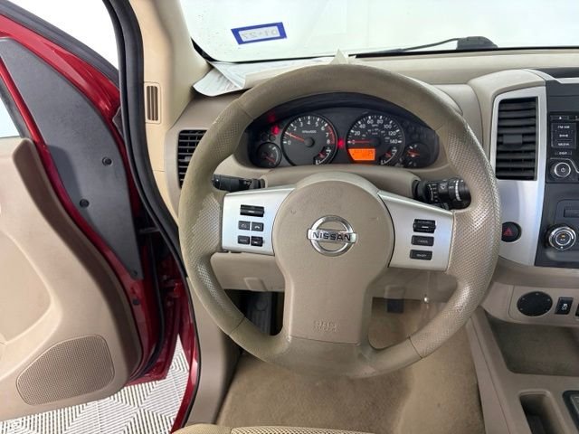 Used 2018 Red Nissan SV image 21