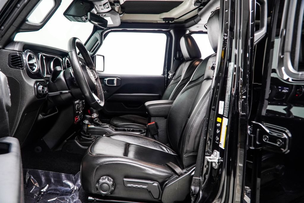 Used 2021 Black Jeep Unlimited Rubicon 392 image 17