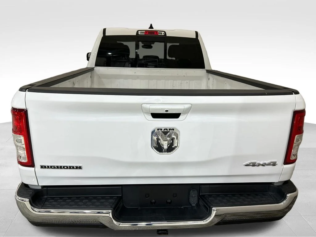 Used 2022 White Ram Big Horn/Lone Star image 4