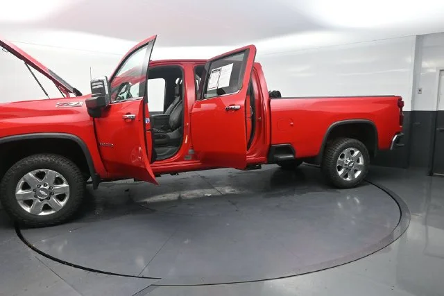 Used 2020 Red Chevrolet LTZ image 32