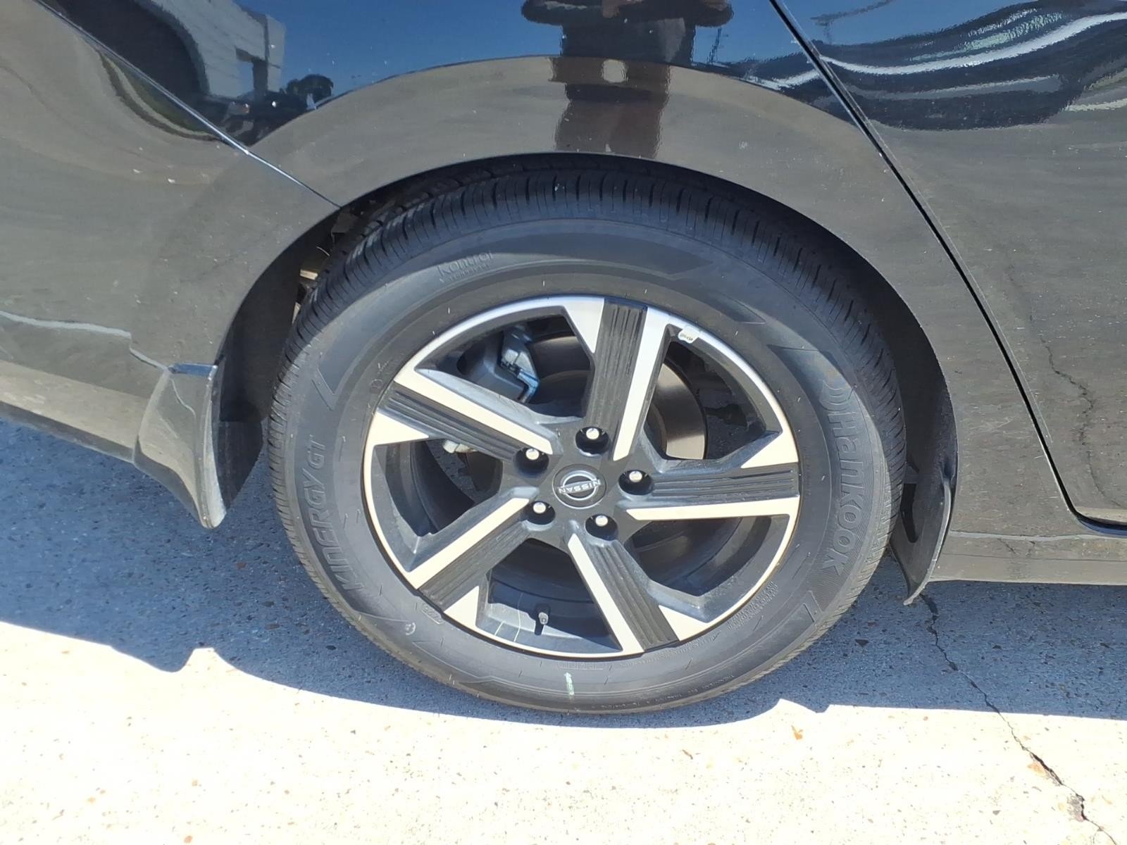 2025 Nissan Sentra SV Black at Robbins Nissan