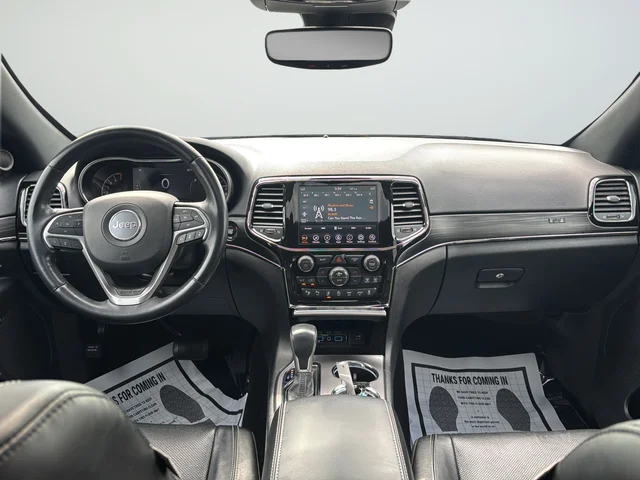 Used 2021 Gray Jeep Limited image 9