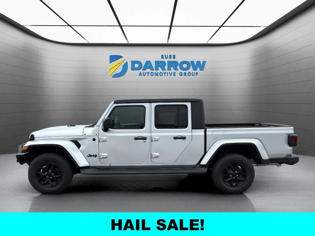 Used 2023 Silver Jeep Sport S image 2