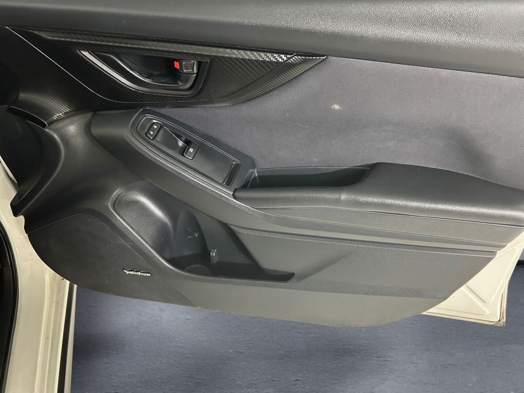Used 2019 White Subaru 2.0i Premium image 15