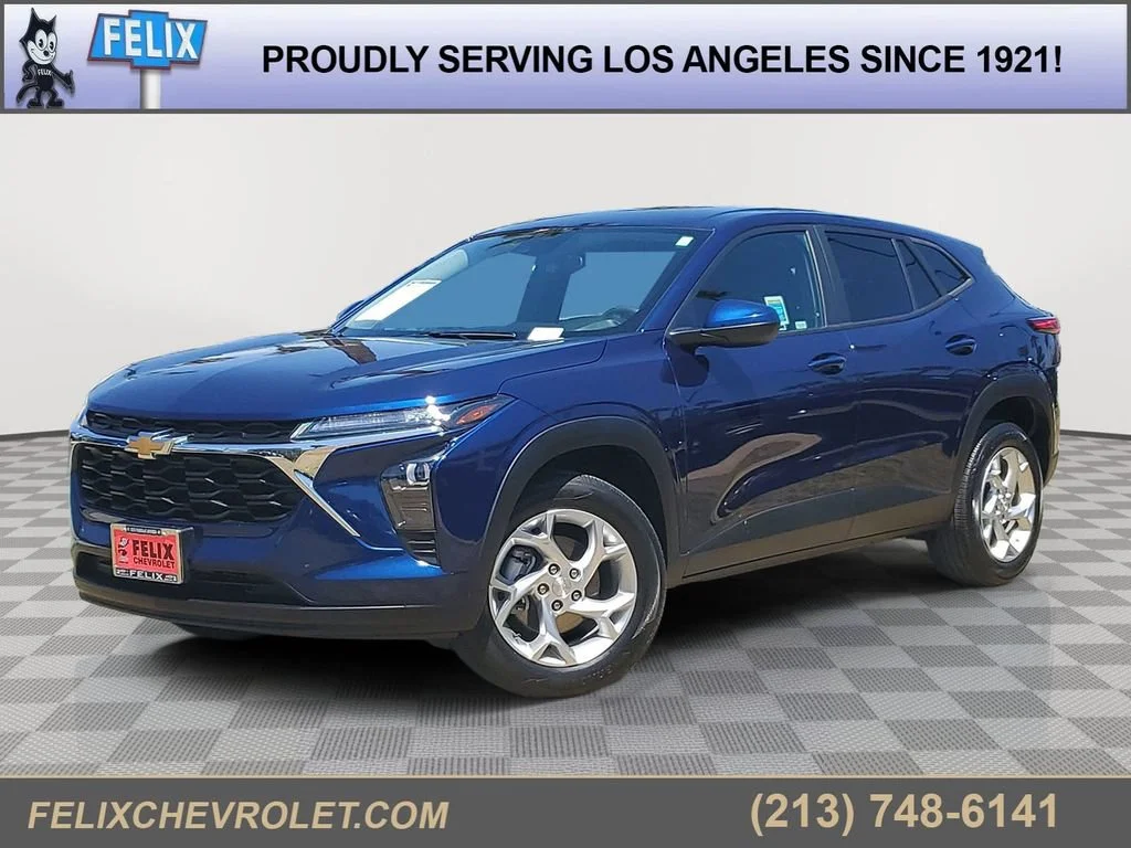 2024 Chevrolet Trax LS's photo