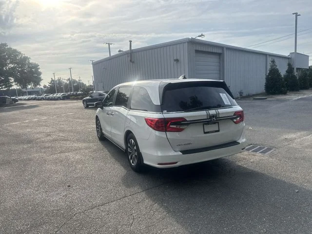 Used 2022 White Honda EX-L image 7