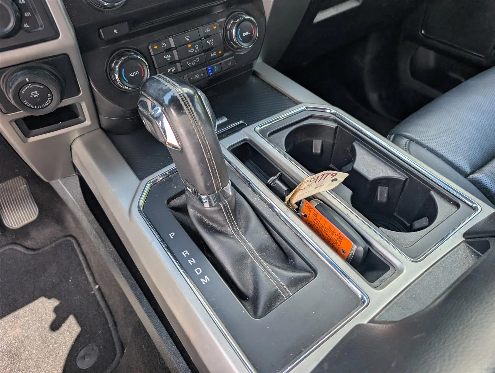 Used 2018 Oxford White Ford LARIAT image 17