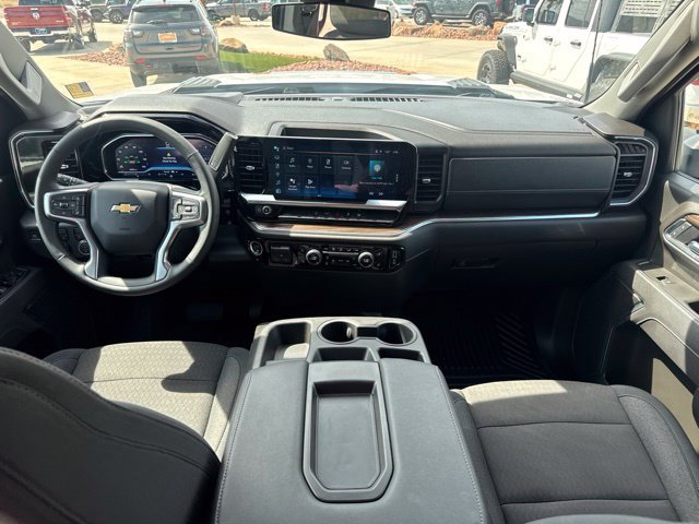2025 Chevrolet Silverado 2500HD LT - Photo 11