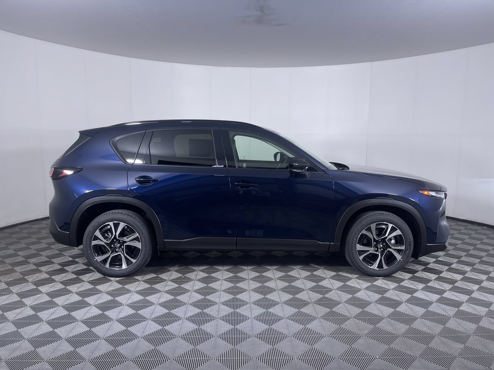 New 2026 Navy Blue Mica Mazda 2.5 S Preferred image 10