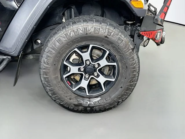 Used 2019 Black Jeep Unlimited Rubicon image 37