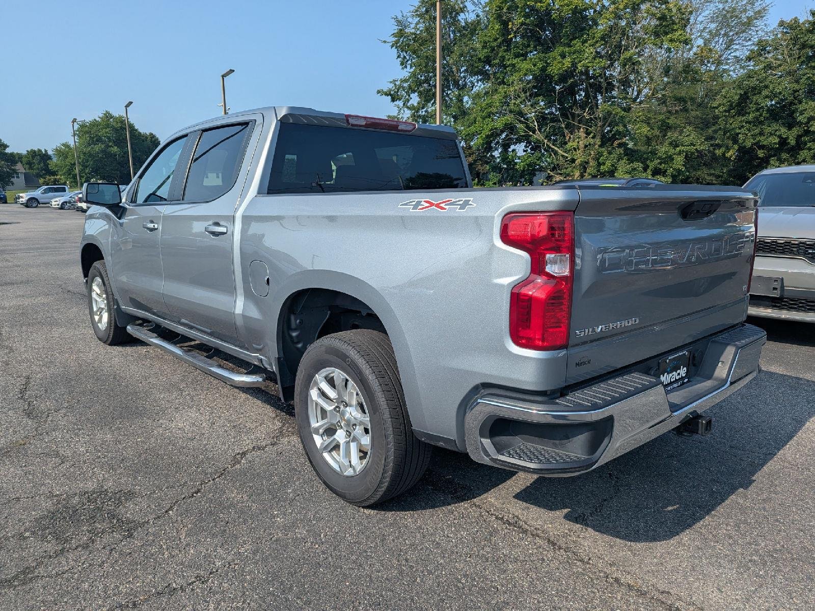 Used 2025 Sterling Gray Metallic Chevrolet LT image 5