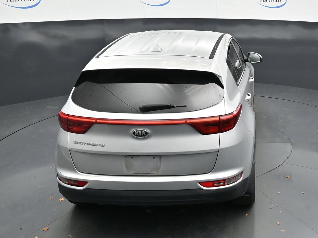 Used 2017 Silver Kia LX image 23