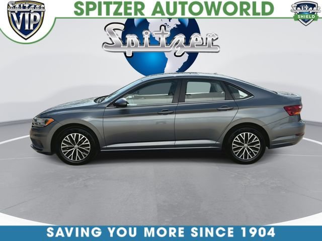 Used 2019  Volkswagen S image 6