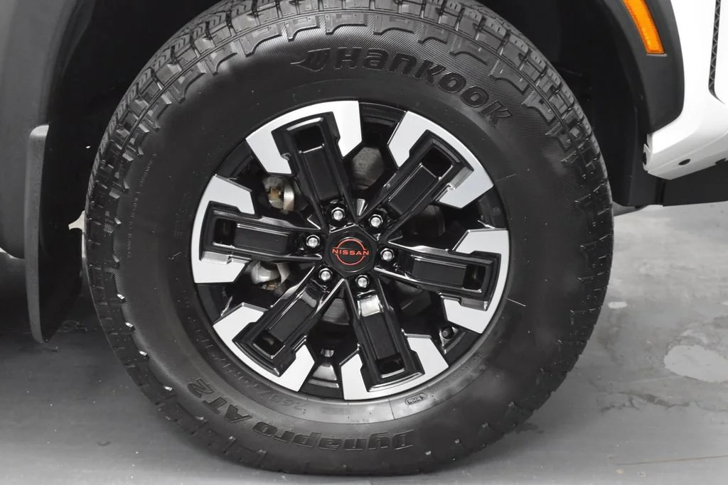 2024 Nissan Frontier PRO-4X - Photo 28