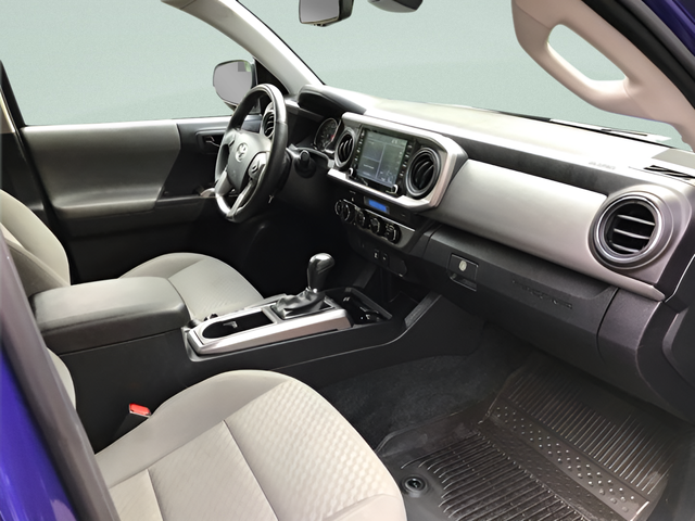 Used 2023 Blue Toyota SR5 image 13
