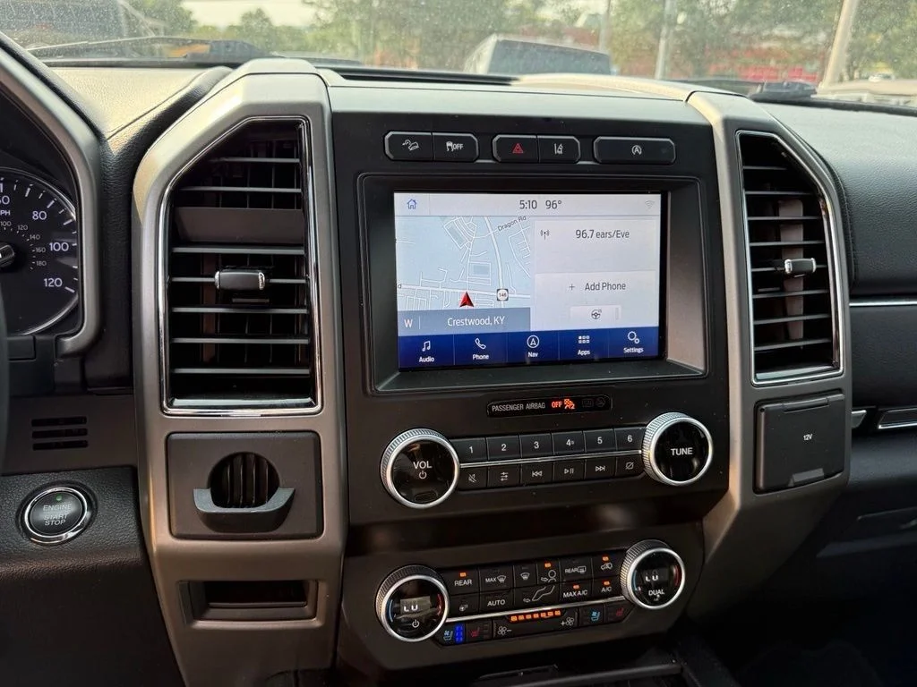 Used 2021 Black Ford XLT image 19