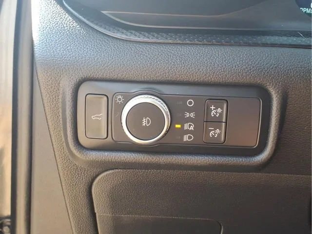 Used 2020  Ford ST image 12