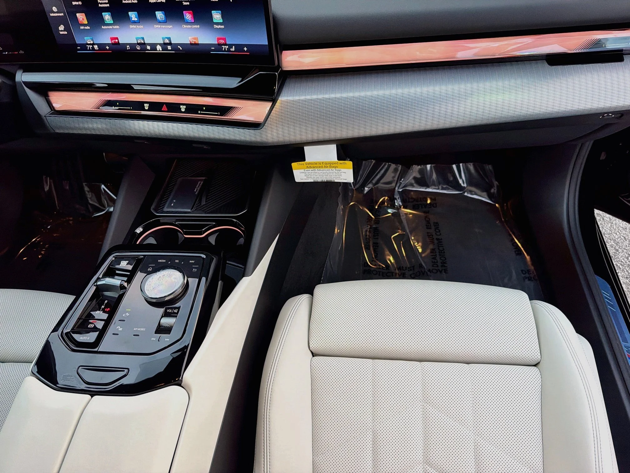 New 2027 Black Sapphire Metallic BMW 530i image 18