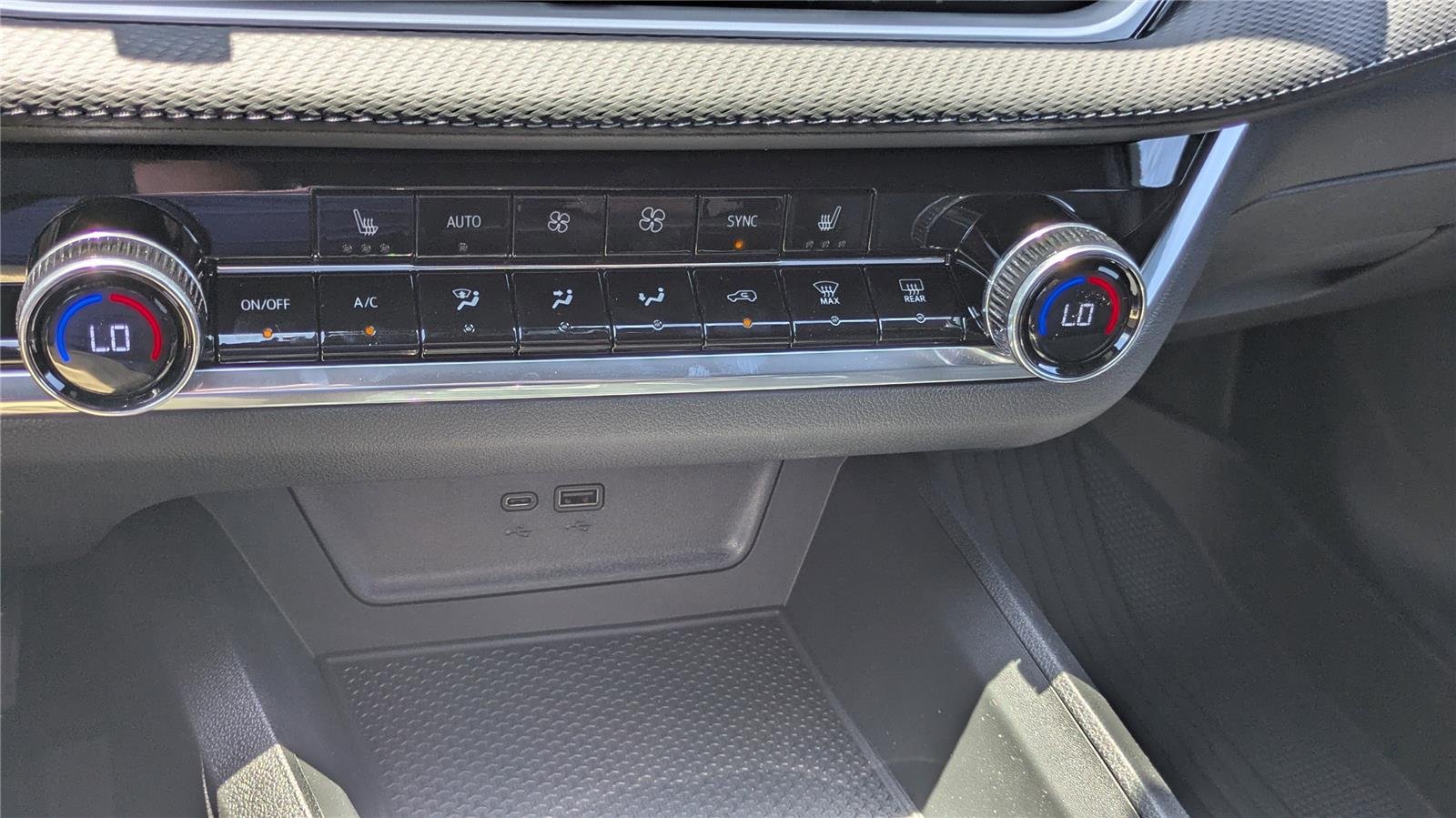 New 2026 Mosaic Black Metallic Chevrolet LT image 20