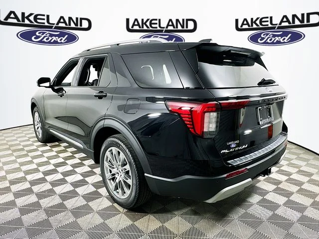 New 2026 Black Ford Platinum image 5