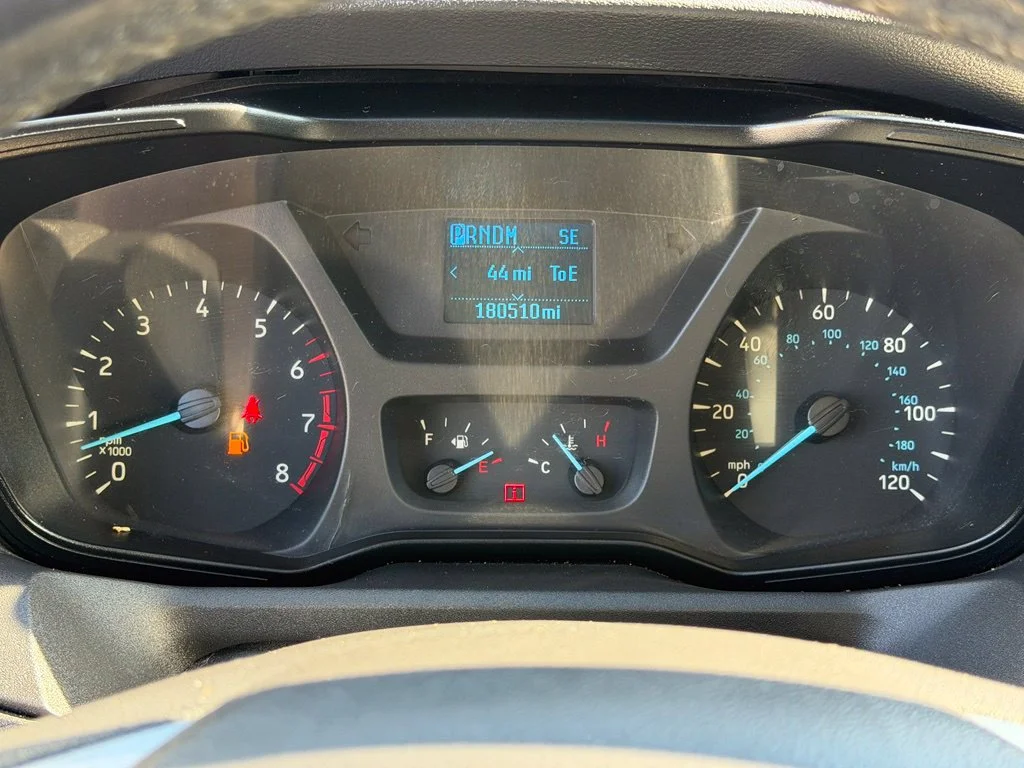 Used 2015 Red Ford Base image 22
