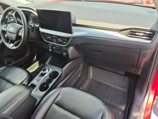 Used 2023 Red Ford Platinum image 21
