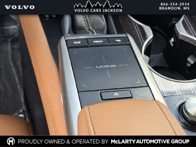 Used 2021 White Lexus 350 image 29