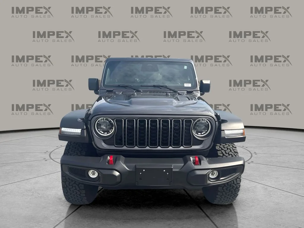 Used 2025 Gray Jeep Rubicon image 6