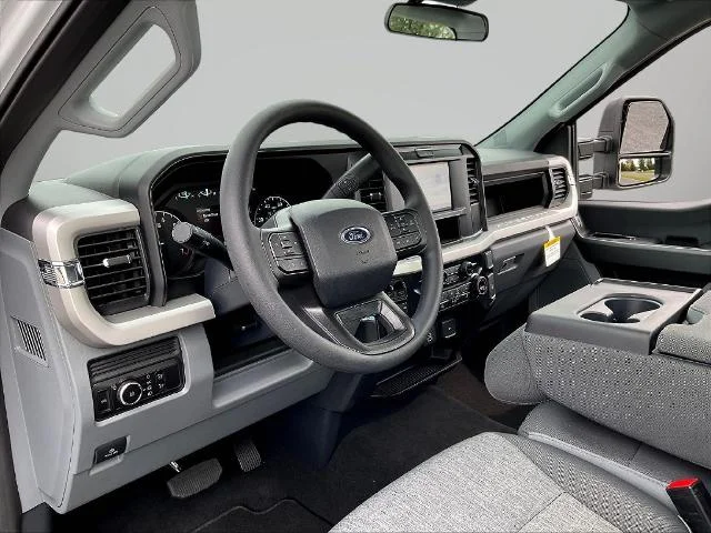 New 2026 Oxford White Ford F-250® XL image 39