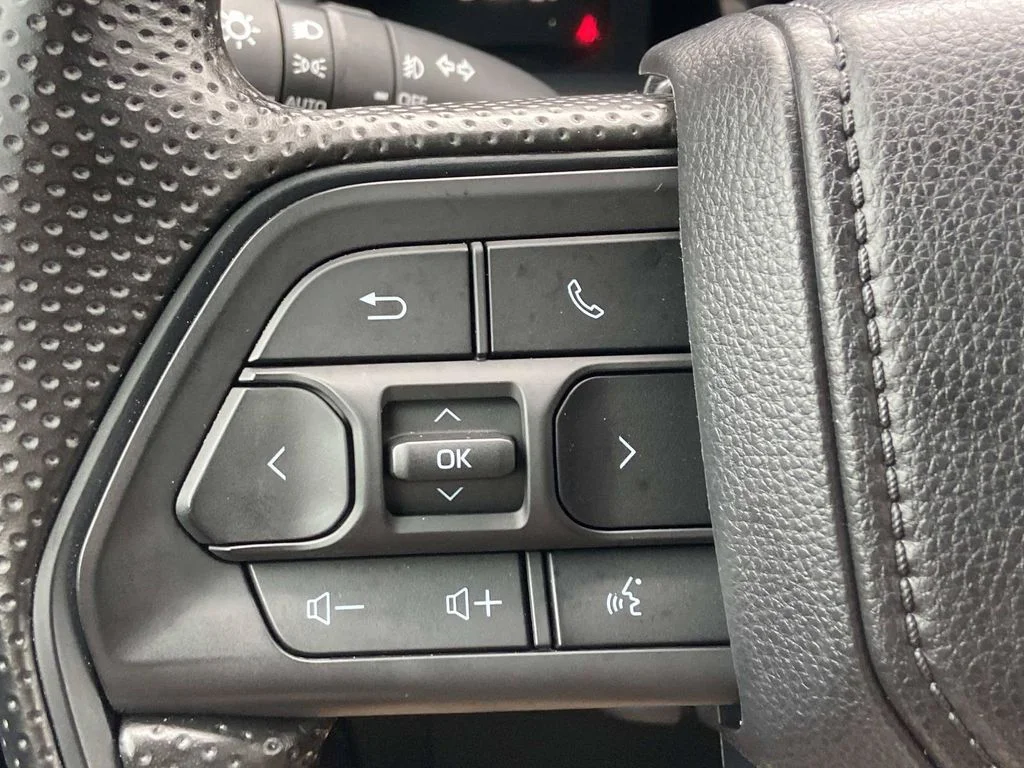 Used 2025 Red Toyota SR5 image 27