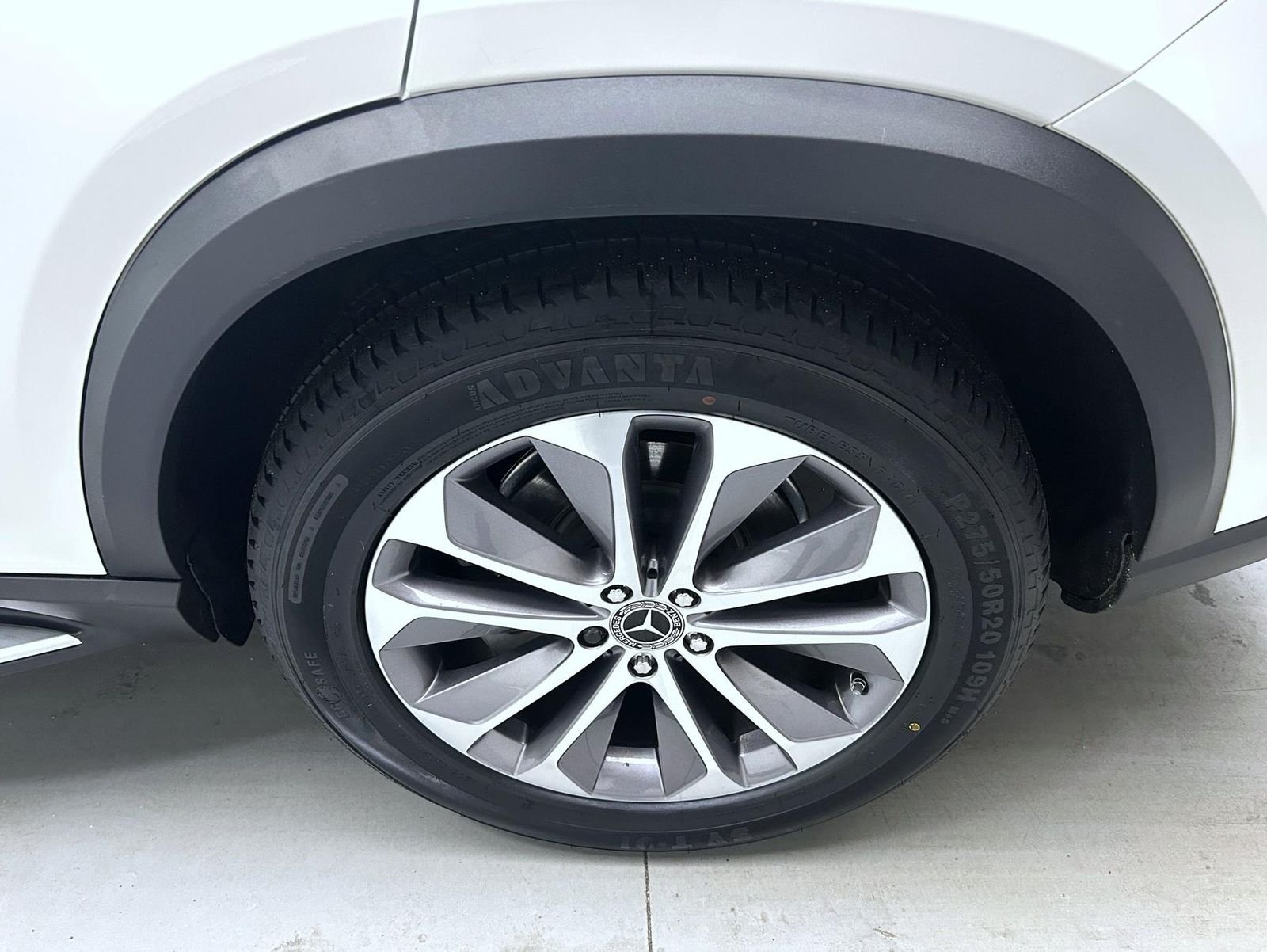 Used 2022 White Mercedes-Benz GLE 350 image 22