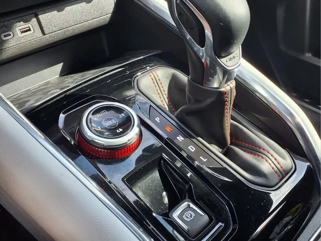 2024 GMC Canyon AT4X - Photo 24