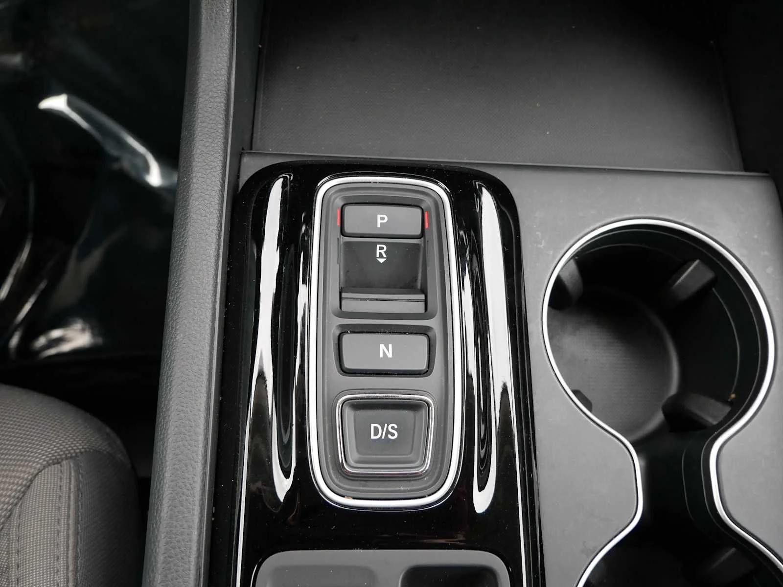 2023 Honda Pilot LX - Photo 60