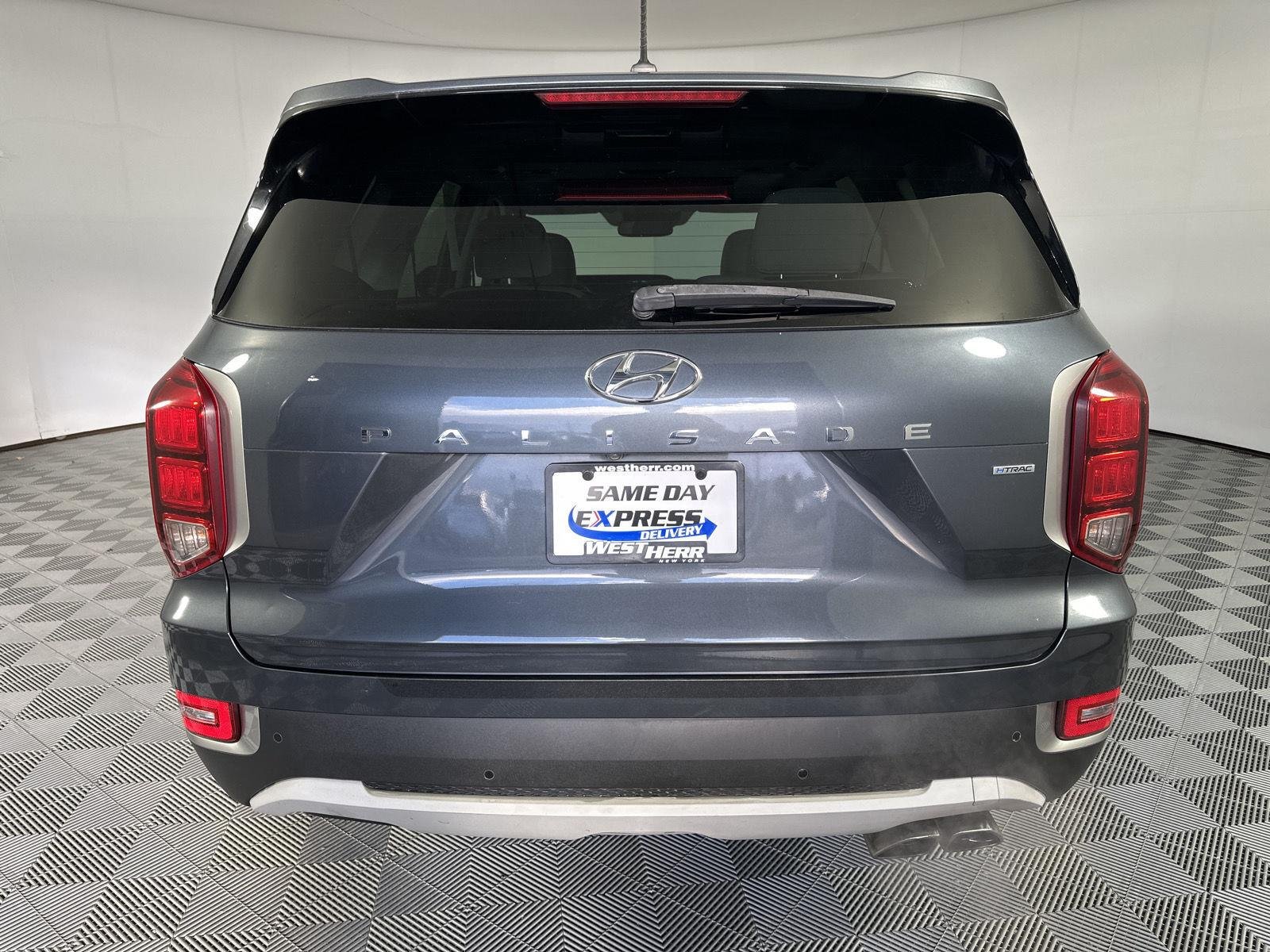 Used 2020 Steel Graphite Hyundai SEL image 6