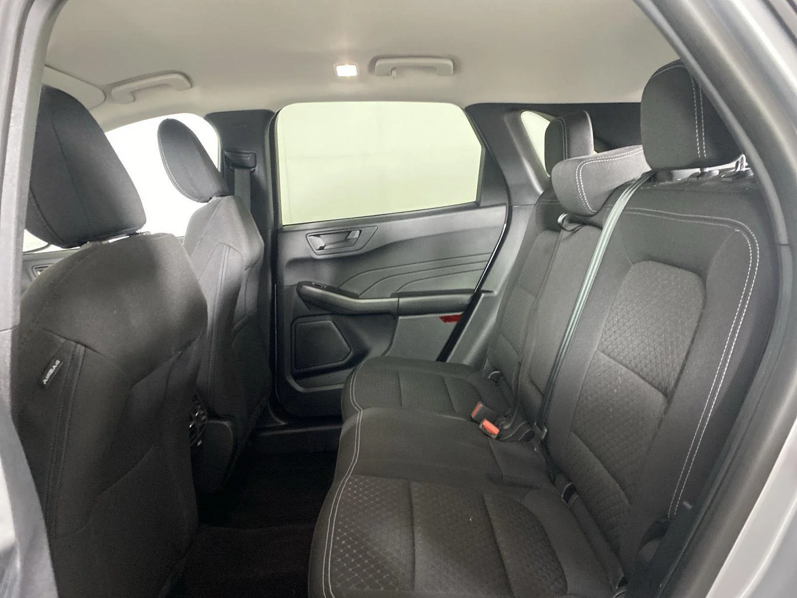 Used 2023 Iconic Silver Ford Active image 25